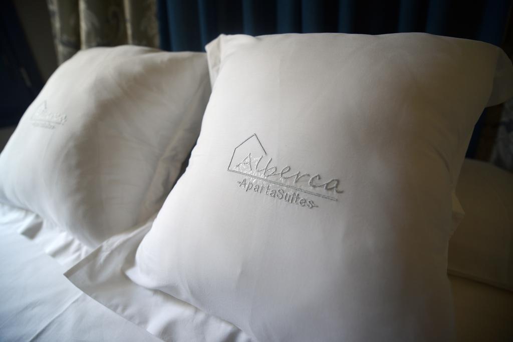Apartasuites Alberca Deluxe Córdoba Eksteriør billede